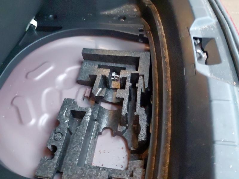 2014 VOLVO V40 D2 CROSS COUNTRY LUX 5DR POWERSHIFT