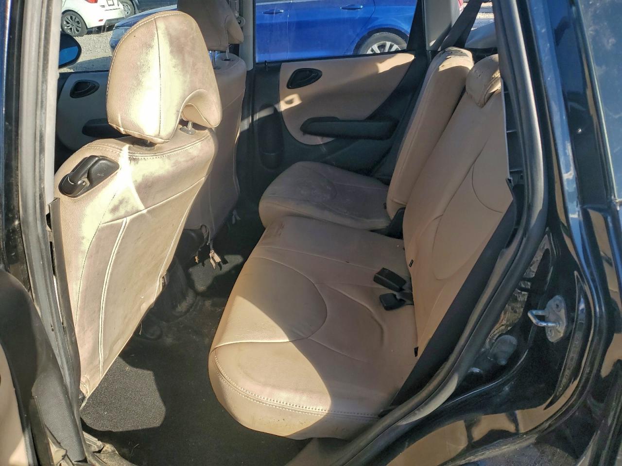 2008 Honda Fit VIN: JHMGD37418S065533 Lot: 93674675