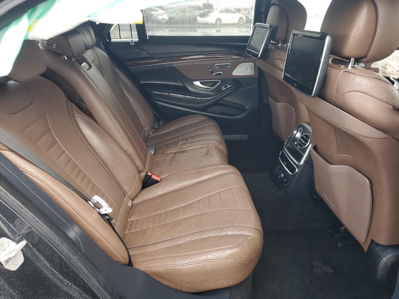 2015 Mercedes-Benz S 550 VIN: WDDUG8CB1FA132332 Lot: 92209825