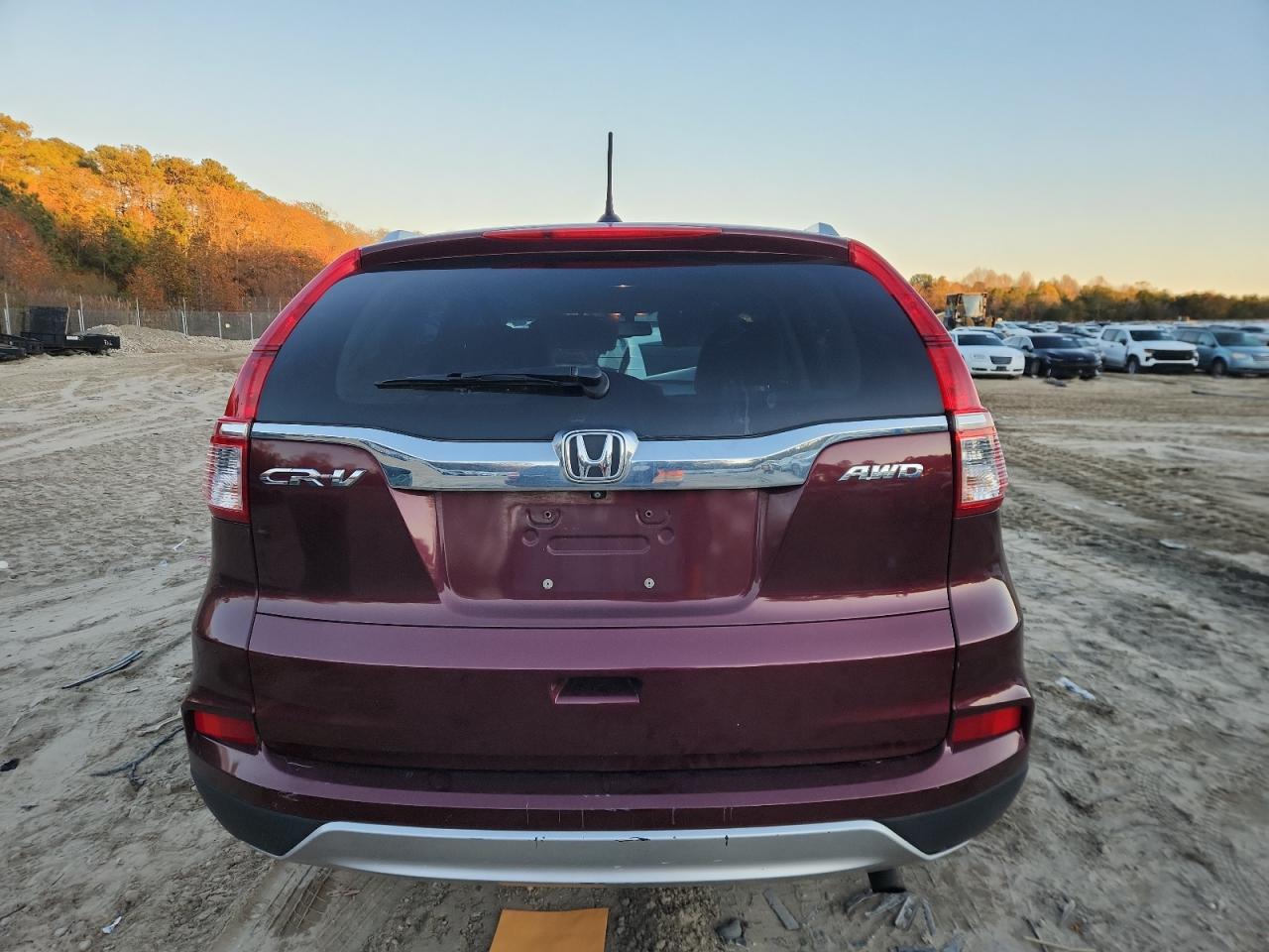 2015 Honda Cr-V Exl VIN: 2HKRM4H7XFH658649 Lot: 92380985