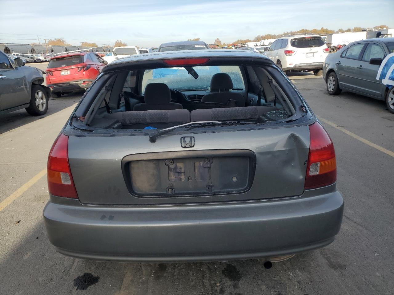 1998 Honda Civic Dx VIN: 2HGEJ6345WH119589 Lot: 92110715