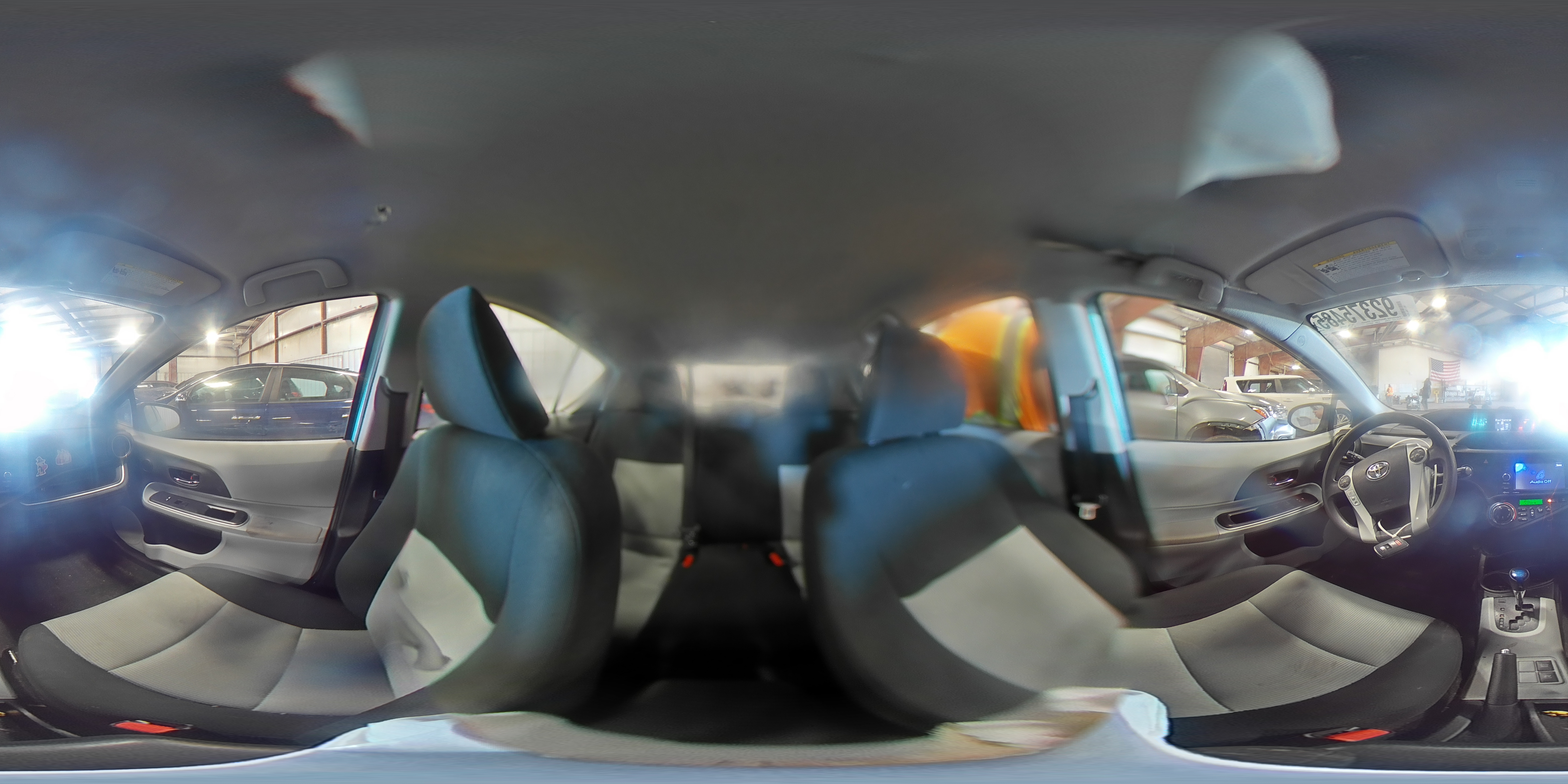 2014 Toyota Prius C VIN: JTDKDTB33E1081017 Lot: 92375485