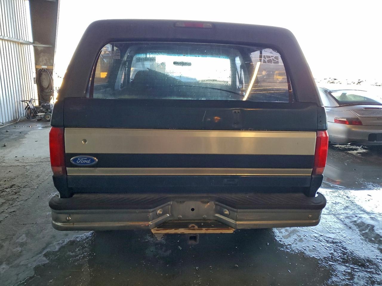 1995 Ford Bronco U100 VIN: 1FMEU15H0SLA78323 Lot: 93720715