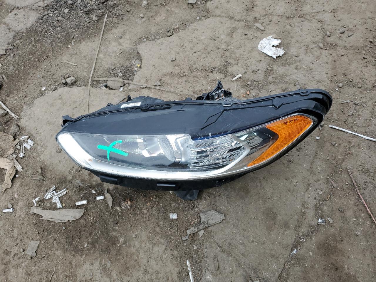 2015 Ford Fusion Se VIN: 1FA6P0HDXF5114005 Lot: 92164665