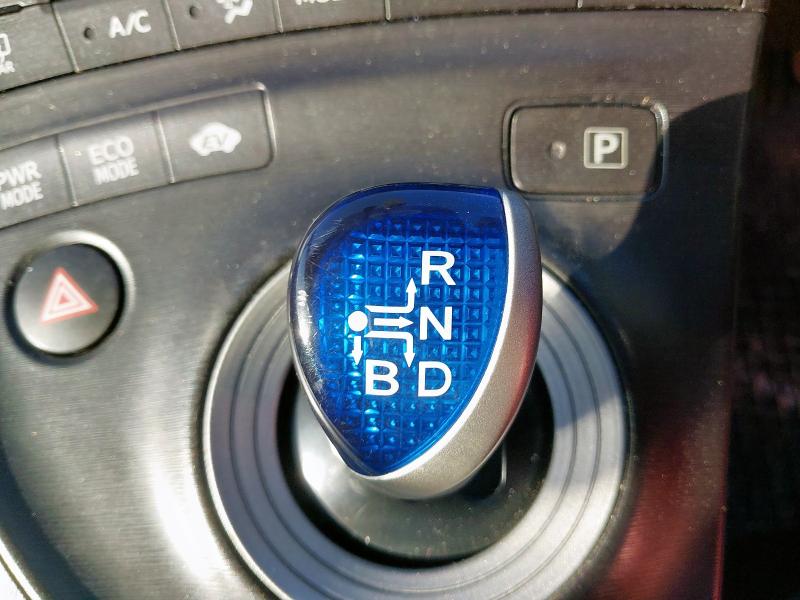 2011 TOYOTA PRIUS 1.8 VVTI 10TH ANNIVERSARY 5DR CVT AUTO