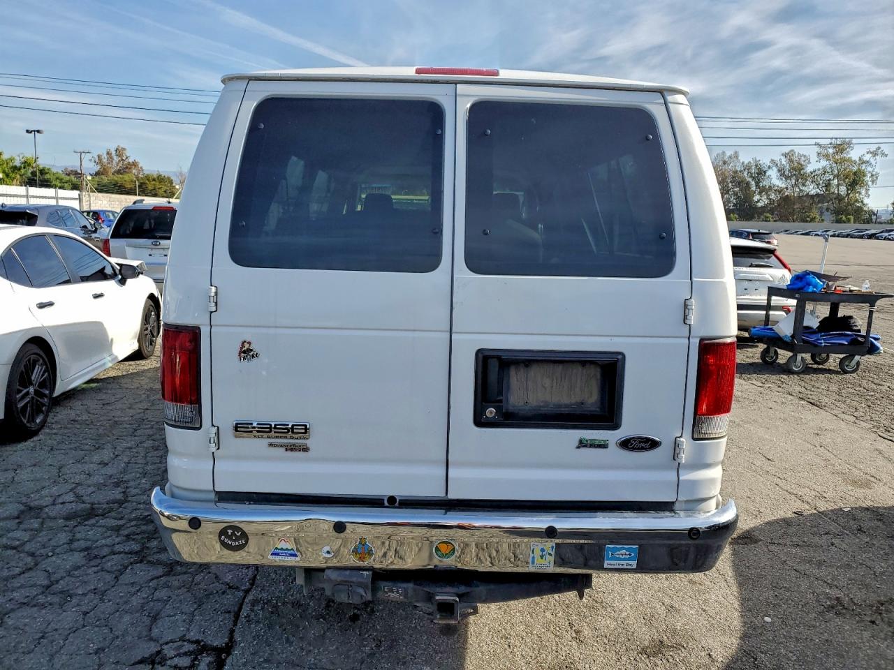 2013 Ford Econoline E350 Super Duty Wagon VIN: 1FBSS3BL1DDA90998 Lot: 92915225