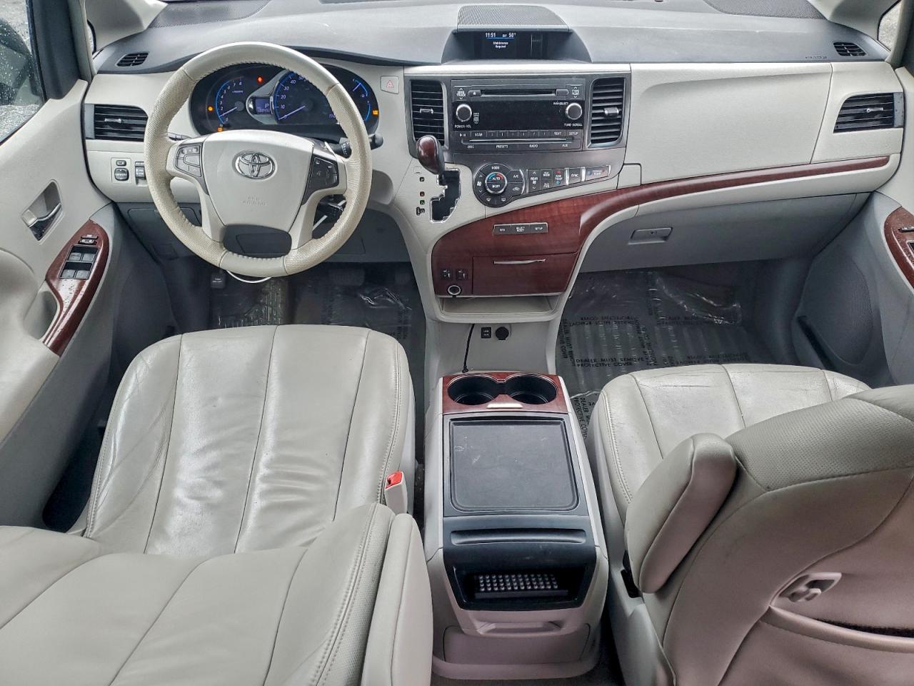 2014 Toyota Sienna Xle VIN: 5TDYK3DC1ES455012 Lot: 94453935