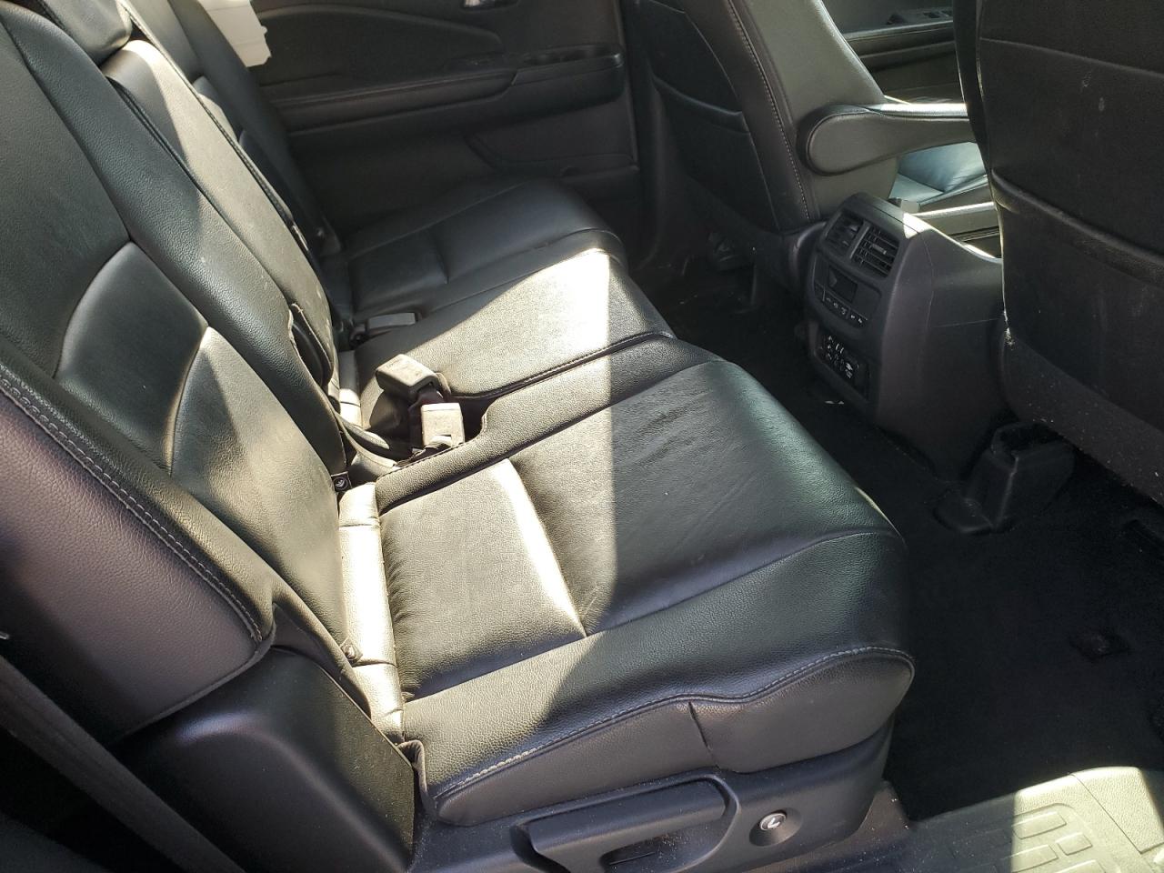 2016 Honda Pilot Touring VIN: 5FNYF5H91GB041492 Lot: 91145365