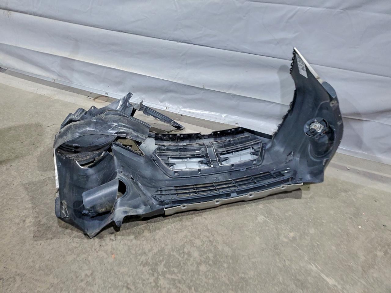 2015 Subaru Outback 3.6R Limited VIN: 4S4BSENCXF3254840 Lot: 94070035