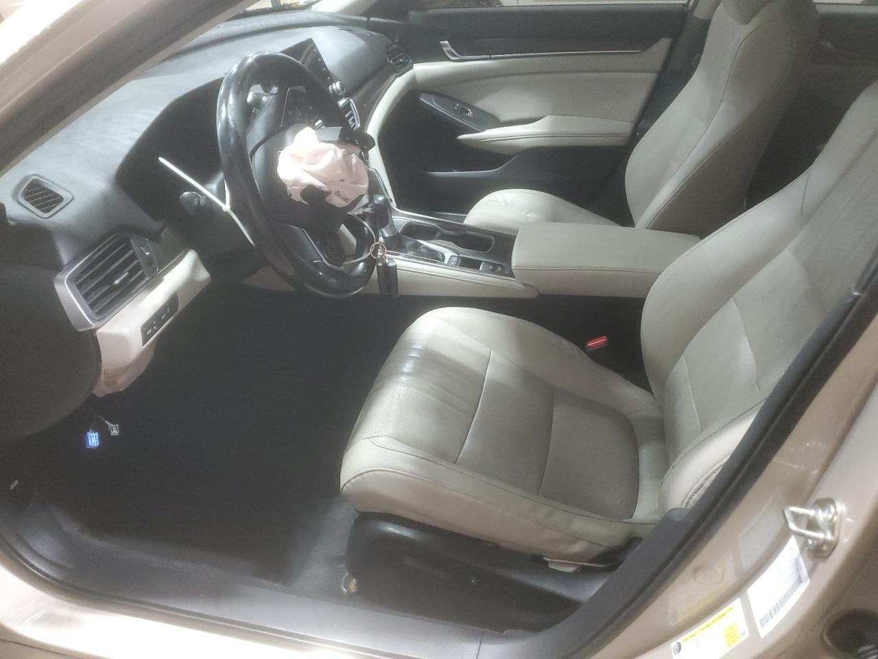 2018 Honda Accord Touring VIN: 1HGCV1F95JA147907 Lot: 90435865