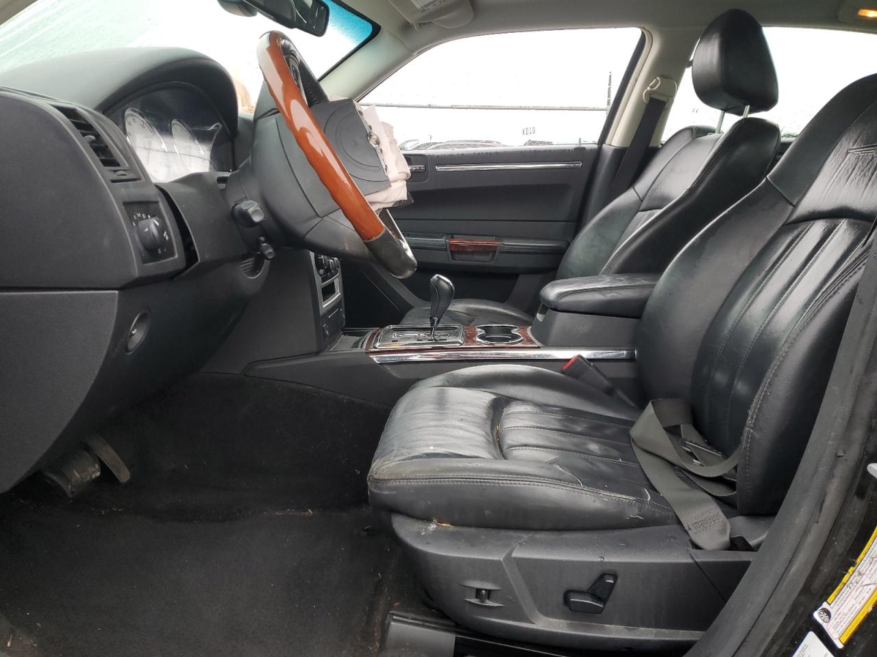 2010 Chrysler 300C VIN: 2C3CA6CT8AH146800 Lot: 92646265