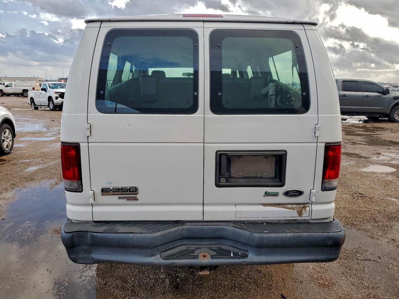 2014 Ford Econoline E350 Super Duty Wagon VIN: 1FBNE3BL5EDB21255 Lot: 91741695