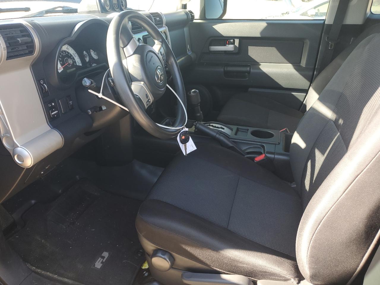 2014 Toyota Fj Cruiser VIN: JTEBU4BF8EK178638 Lot: 92619195