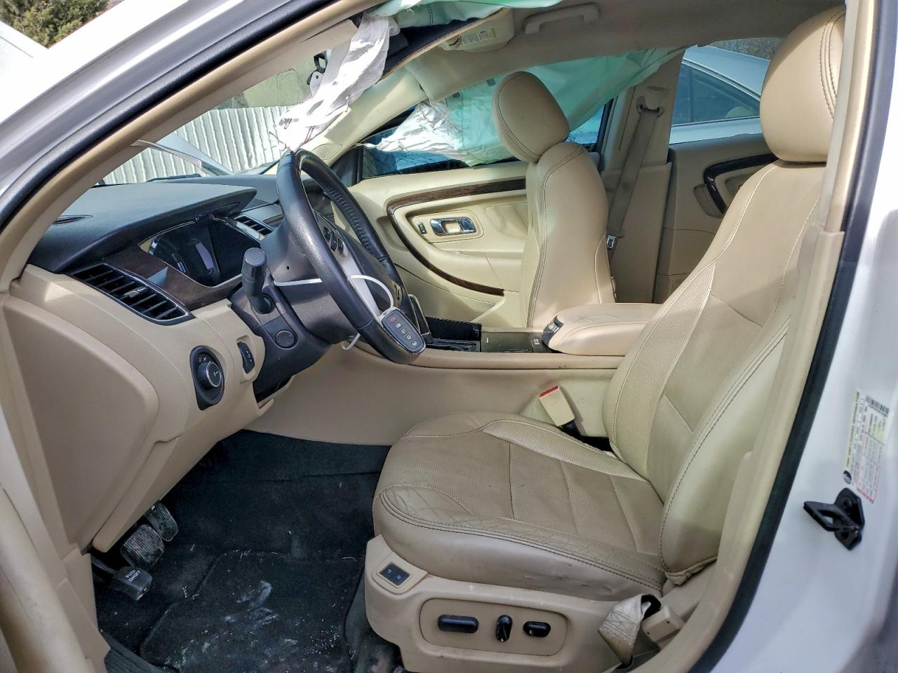 2014 Ford Taurus Limited VIN: 1FAHP2F81EG104864 Lot: 92267635