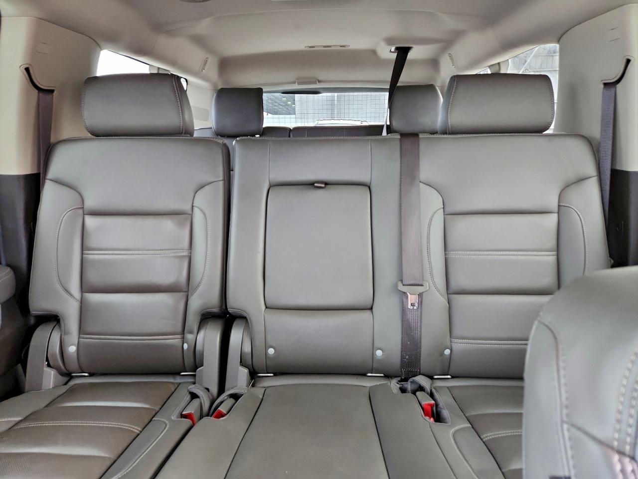 2019 GMC Yukon Xl Denali VIN: 1GKS2HKJ2KR148578 Lot: 92455195