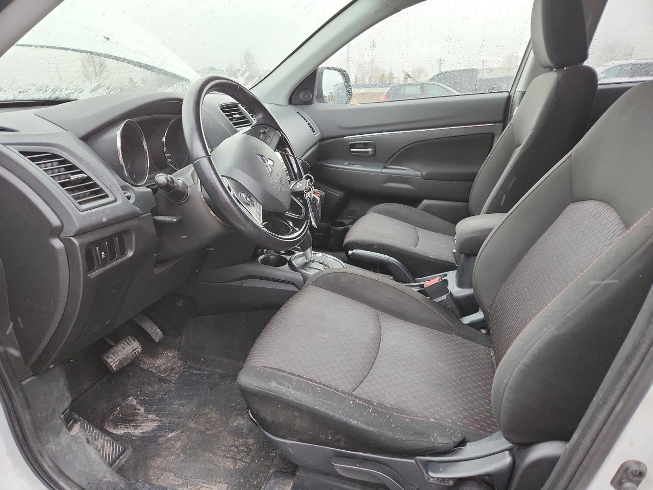 2017 Mitsubishi Rvr Se VIN: JA4AJ3AU1HZ605277 Lot: 92413375