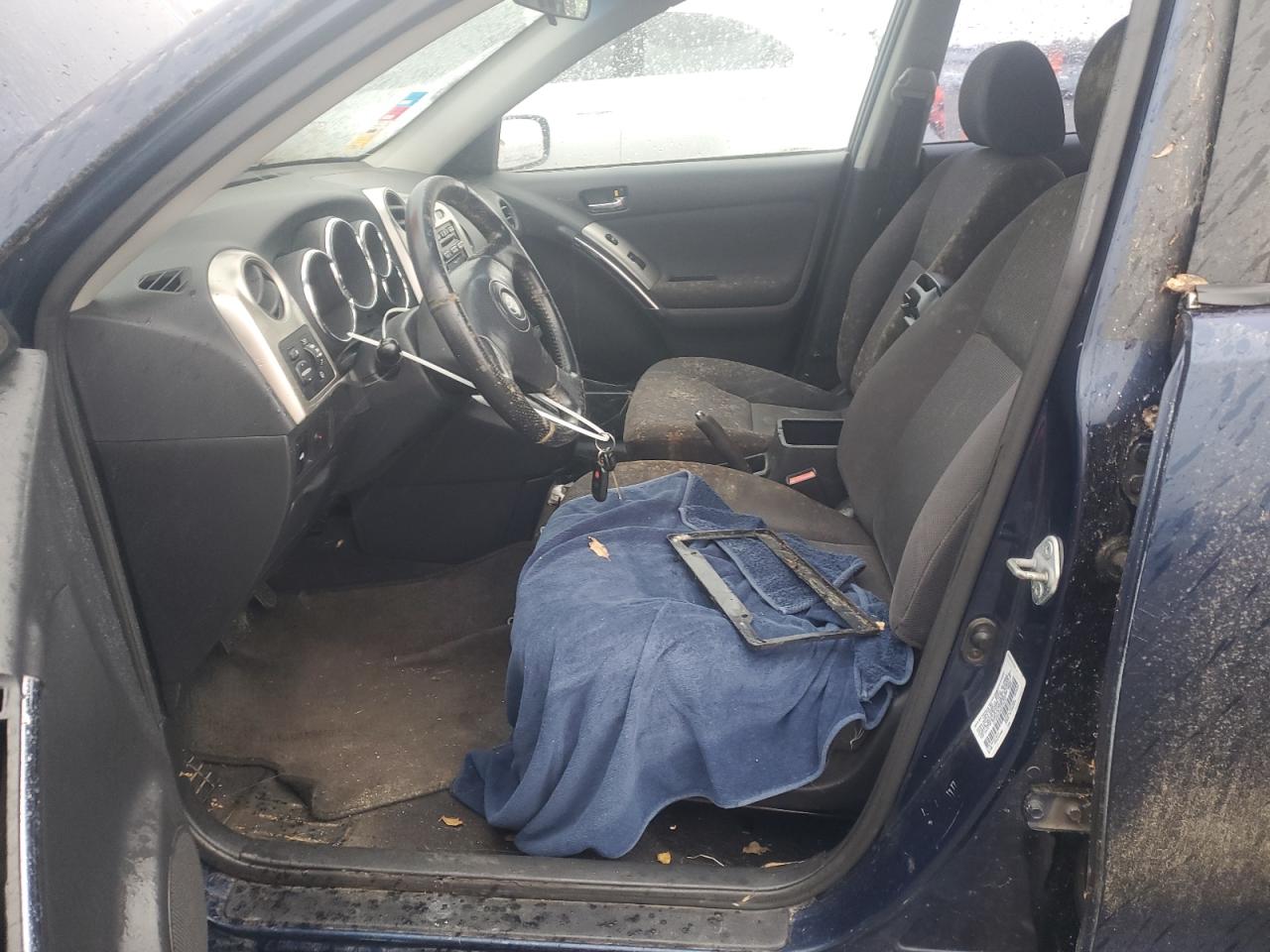 2003 Toyota Corolla Matrix Xr VIN: 2T1KR32E63C070797 Lot: 87119855