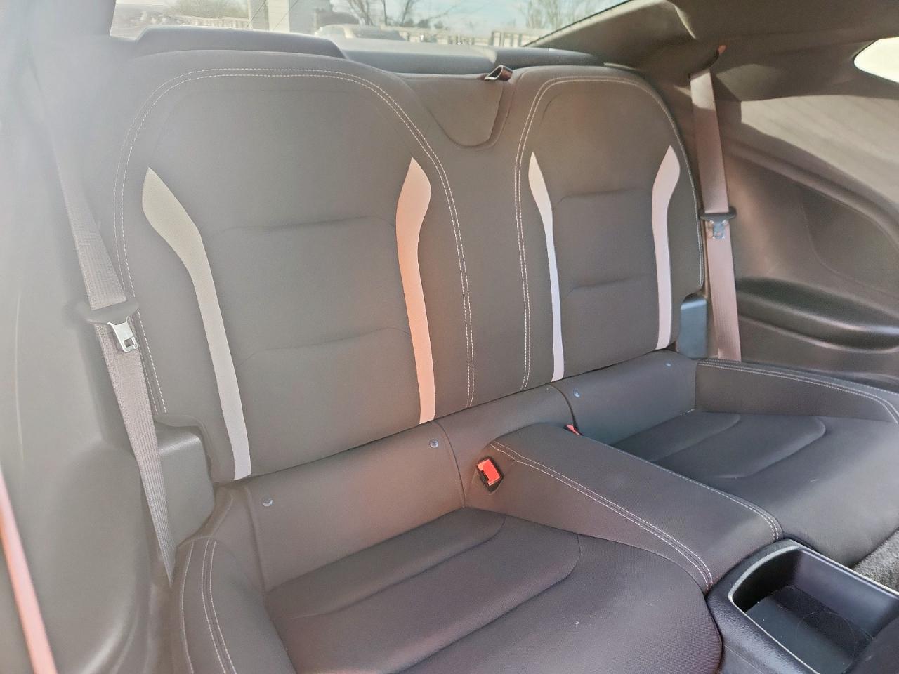 2018 Chevrolet Camaro Lt VIN: 1G1FB1RS1J0154015 Lot: 92729775