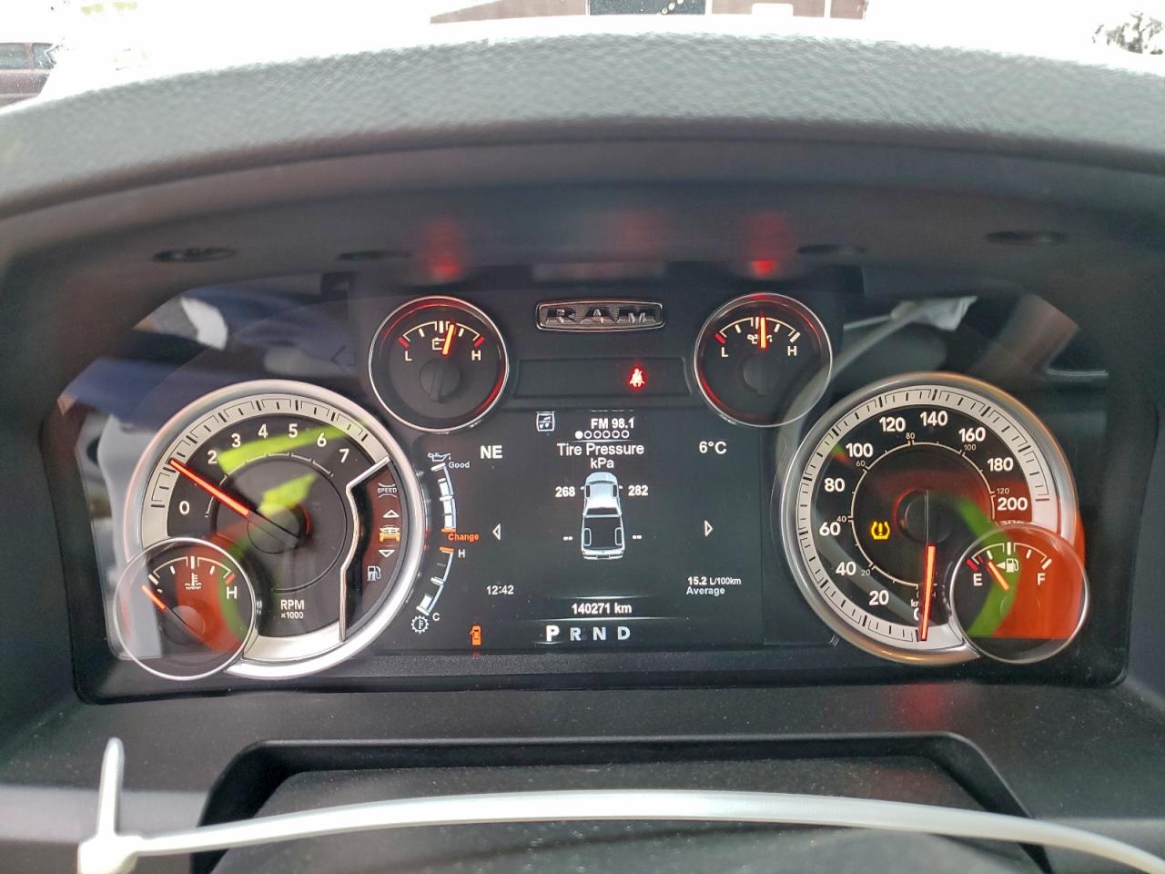 2017 Ram 1500 Slt VIN: 1C6RR7LT7HS863817 Lot: 93396325