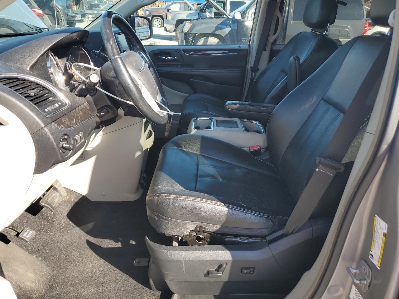 2014 Chrysler Town & Country Touring L VIN: 2C4RC1CG8ER407946 Lot: 92801845