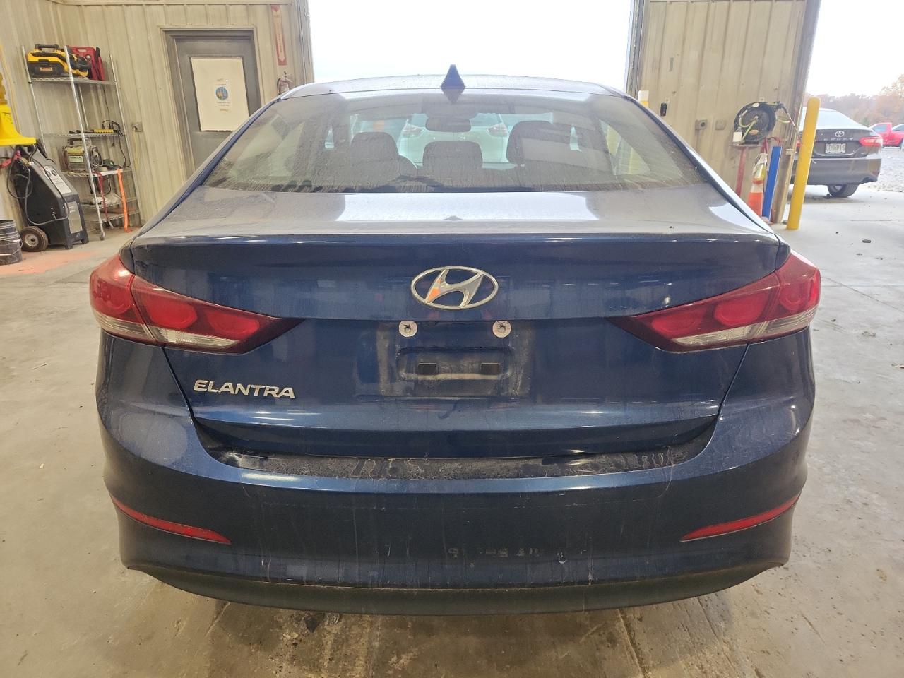 2017 Hyundai Elantra Se VIN: 5NPD84LFXHH182905 Lot: 92651285