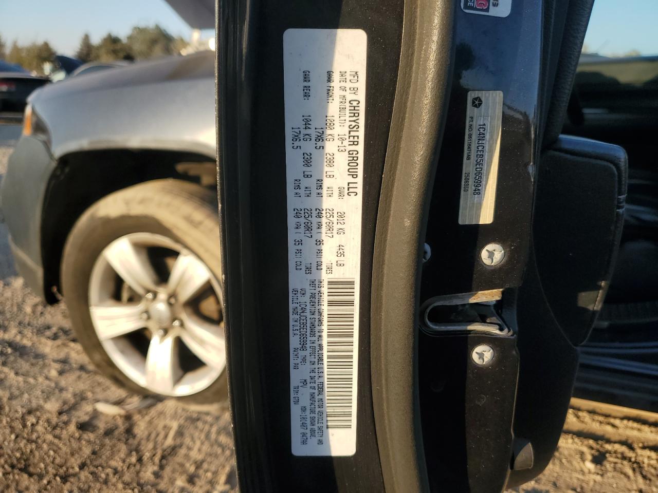 2014 Jeep Compass Latitude VIN: 1C4NJCEB5ED659948 Lot: 91140925