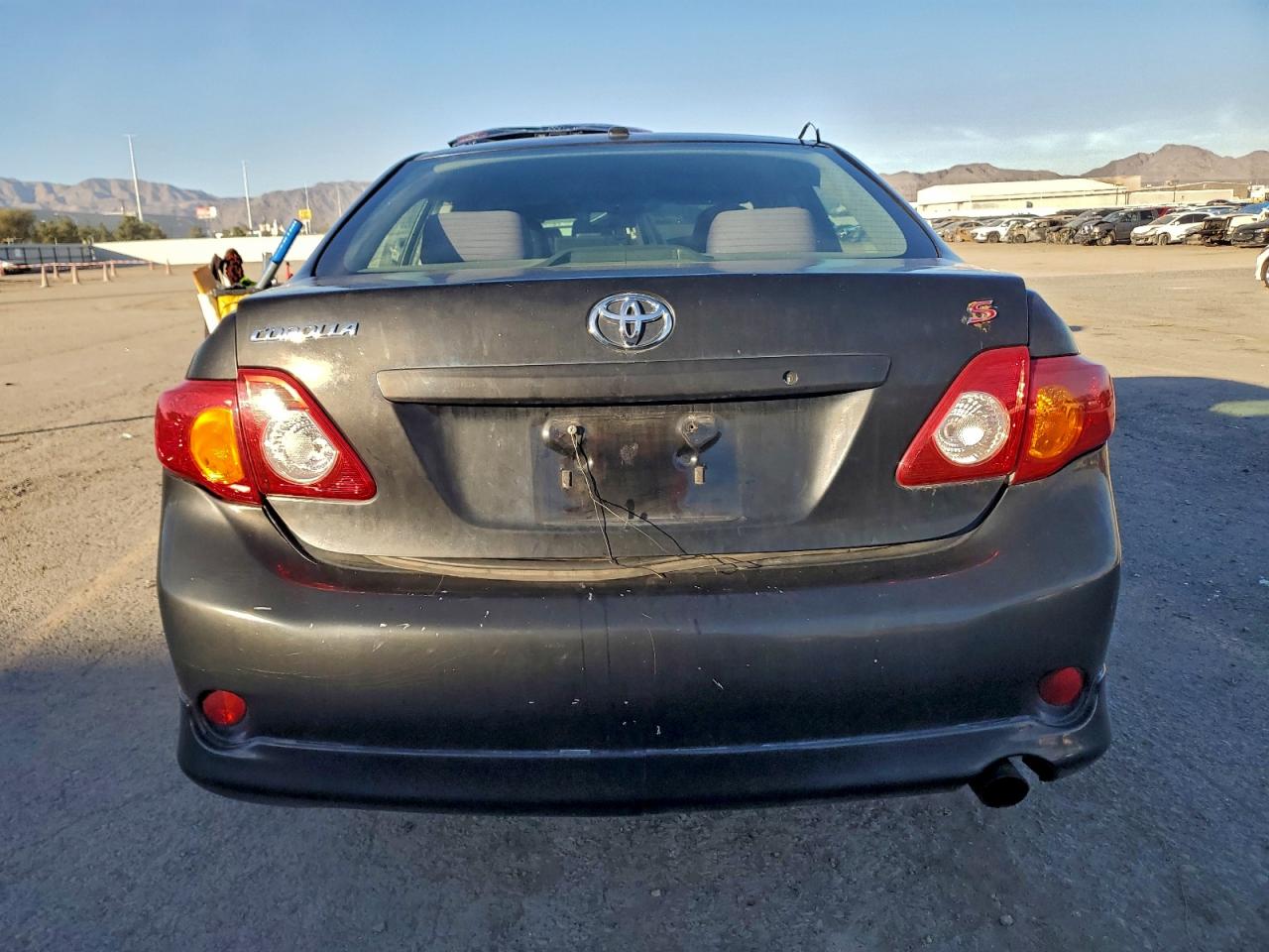 2009 Toyota Corolla Base VIN: 1NXBU40E79Z012261 Lot: 94807595
