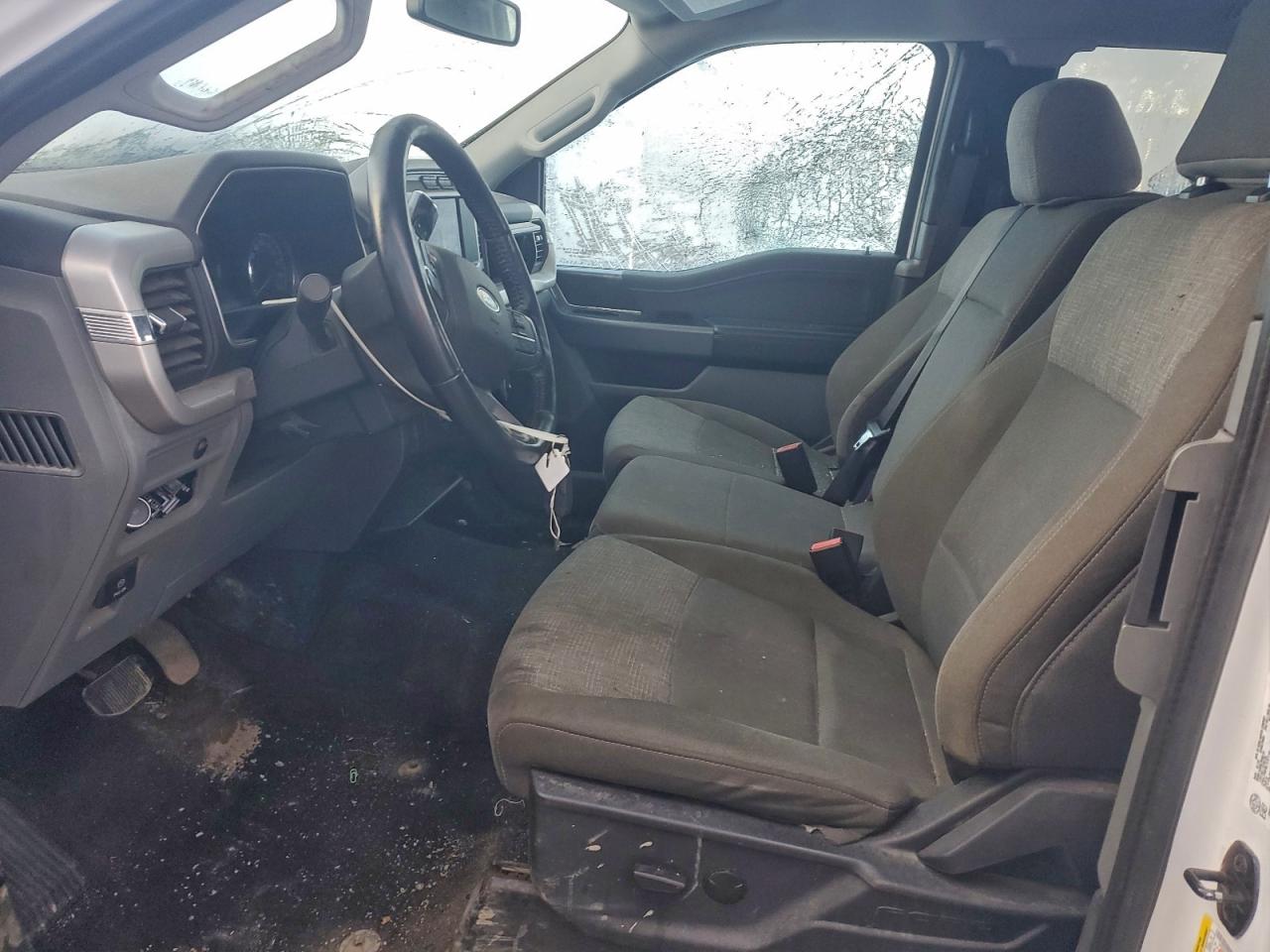 2022 Ford F150 Super Cab VIN: 1FTFX1E89NKD13988 Lot: 93877085