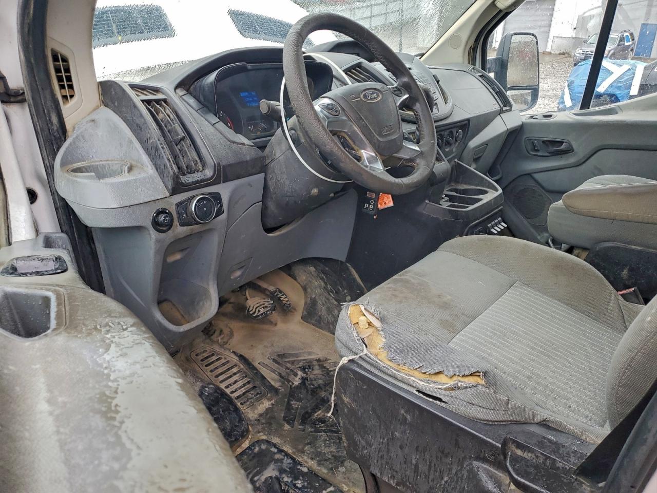 2015 Ford Transit T-350 Hd VIN: 1FDBF6PV4FKA31689 Lot: 94087715