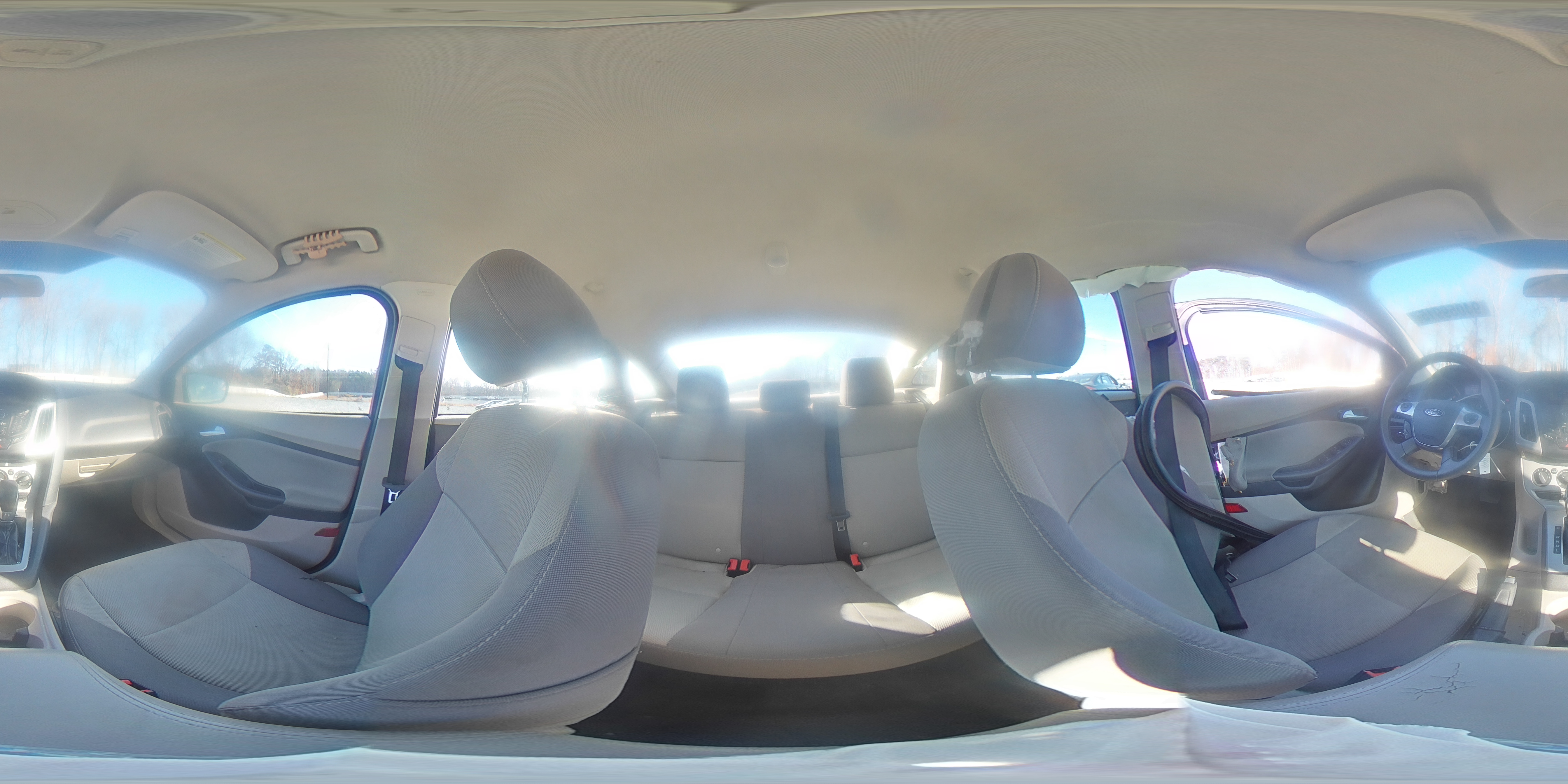 2014 Ford Focus Se VIN: 1FADP3F28EL425338 Lot: 94059915