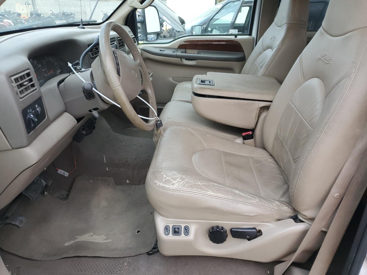 2000 Ford F250 Super Duty VIN: 1FTNX21S5YEE01782 Lot: 91272785