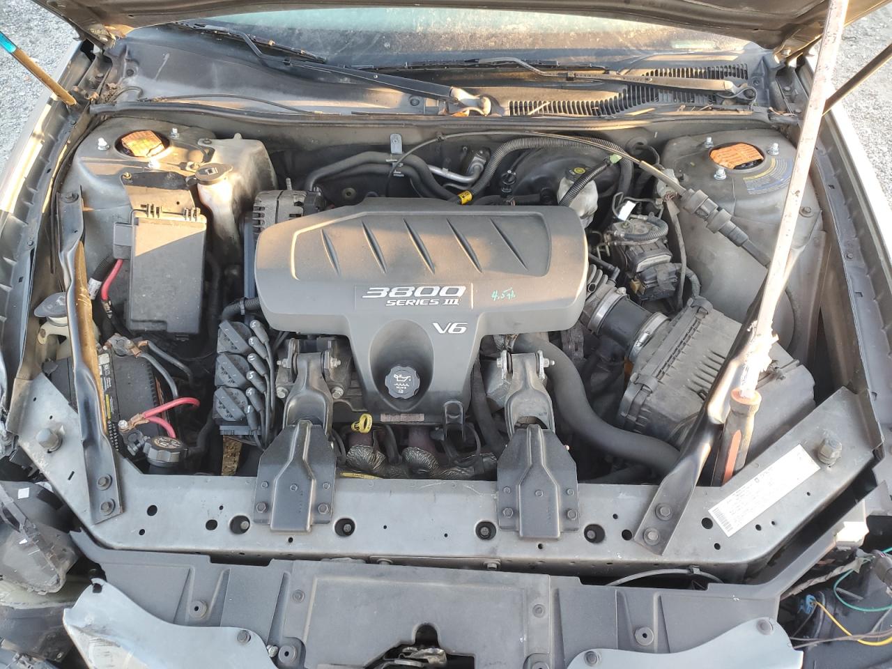 2004 Pontiac Grand Prix Gt2 VIN: 2G2WS542741335252 Lot: 92700575