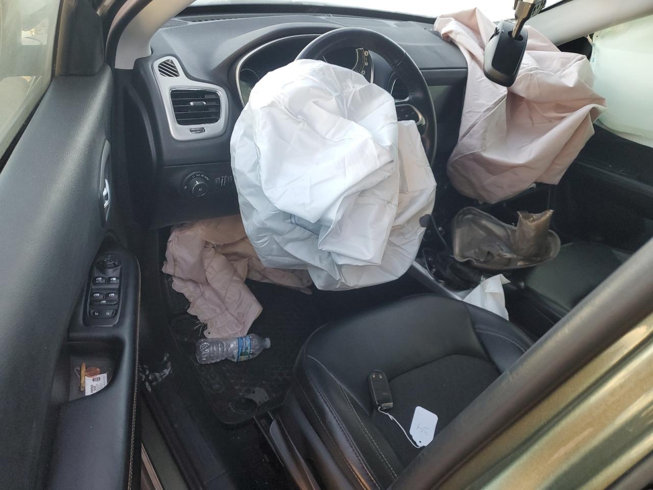 2019 Jeep Compass Latitude VIN: 3C4NJDBB7KT647655 Lot: 92577425