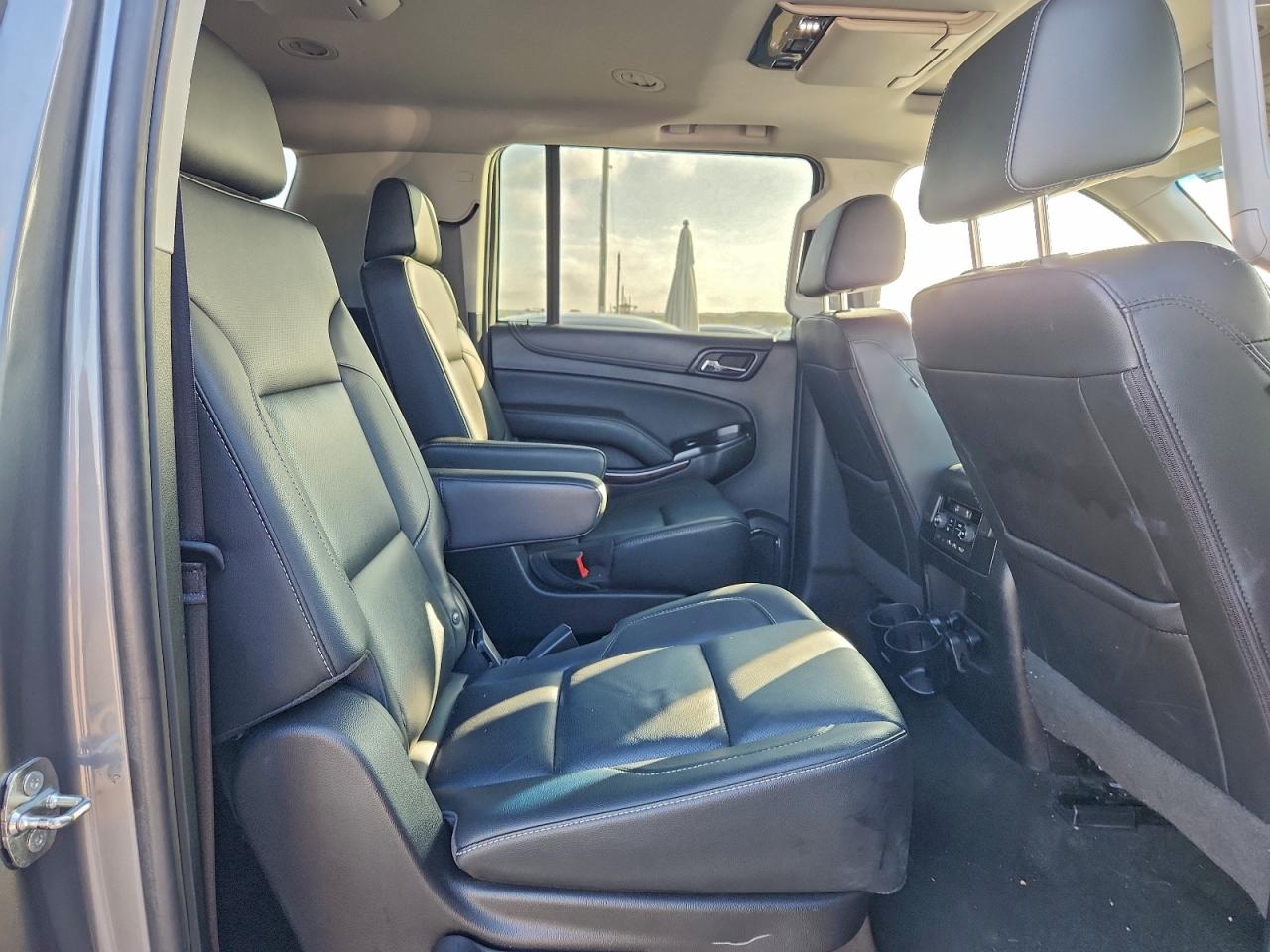 2018 GMC Yukon Xl K1500 Slt VIN: 1GKS2GKC6JR226810 Lot: 91741975