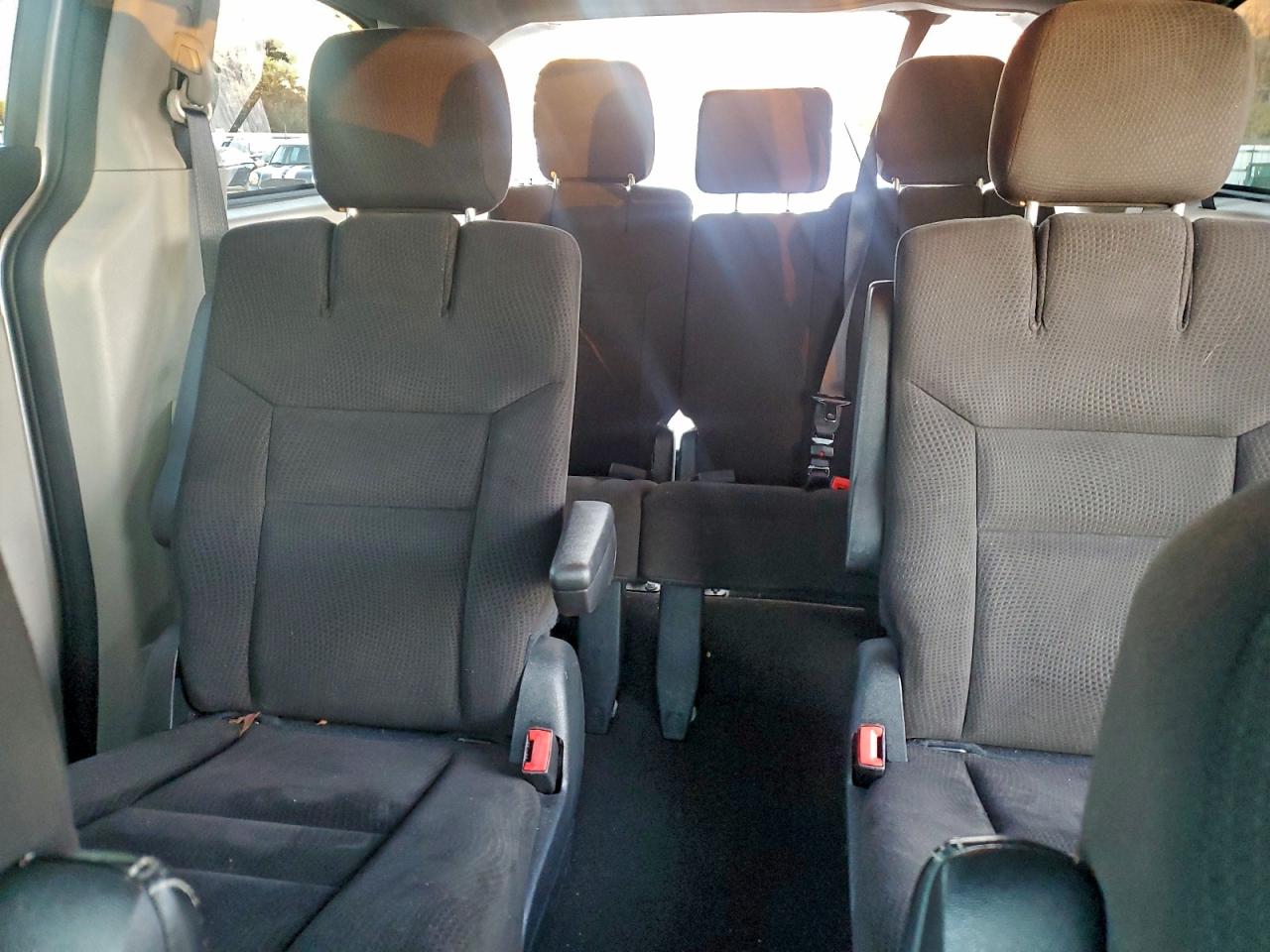 2016 Dodge Grand Caravan Se VIN: 2C4RDGBG4GR352206 Lot: 93963145