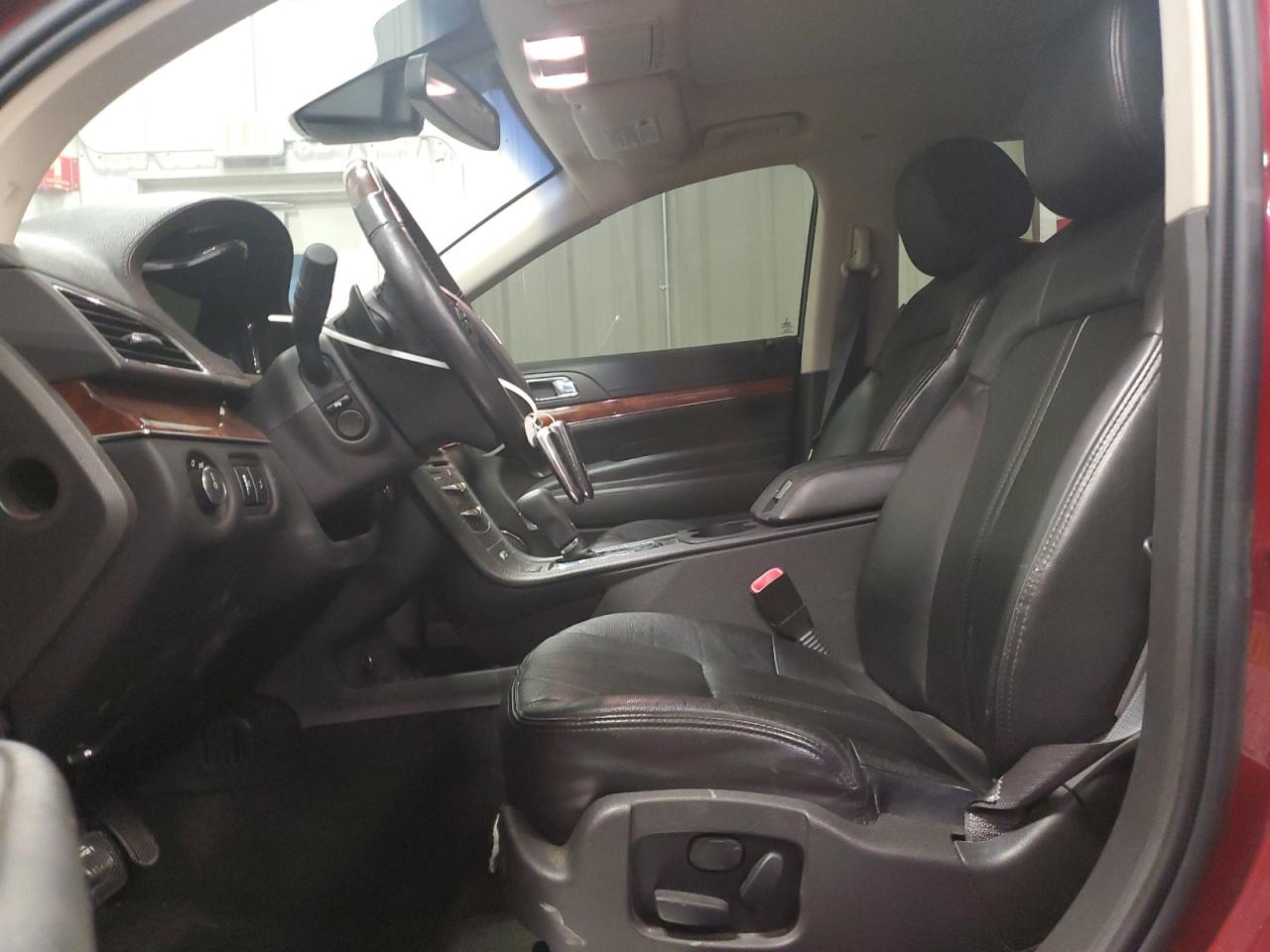 2013 Lincoln Mkt VIN: 2LMHJ5AT5DBL51352 Lot: 93730855