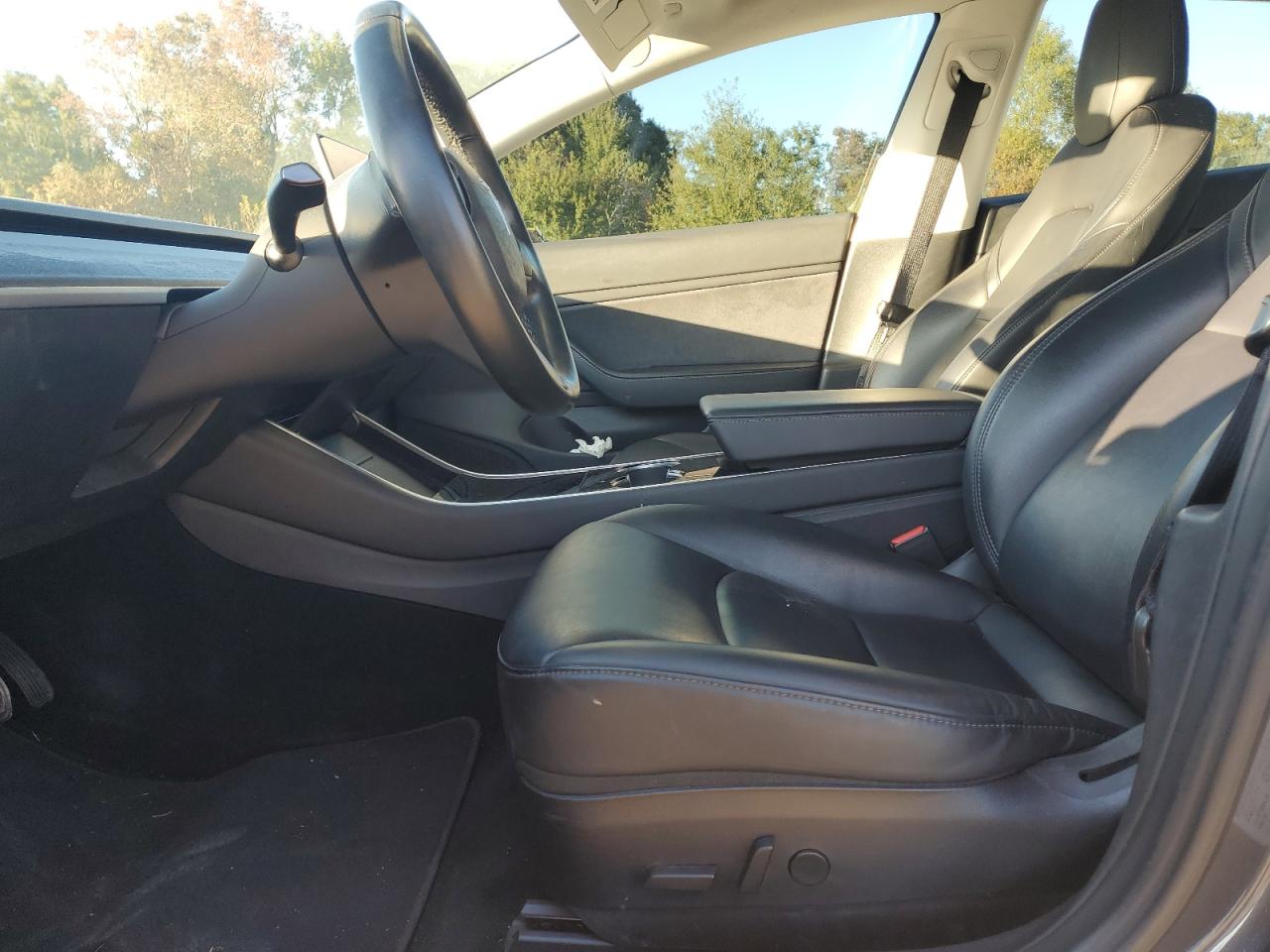 2018 Tesla Model 3 VIN: 5YJ3E1EA5JF153711 Lot: 91666995