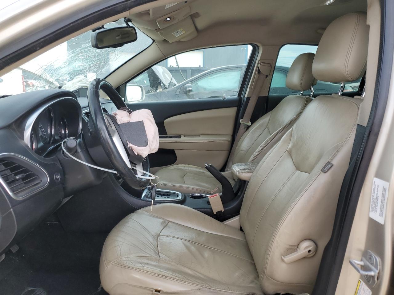 2013 Chrysler 200 Limited VIN: 1C3CCBCG5DN711232 Lot: 92623835