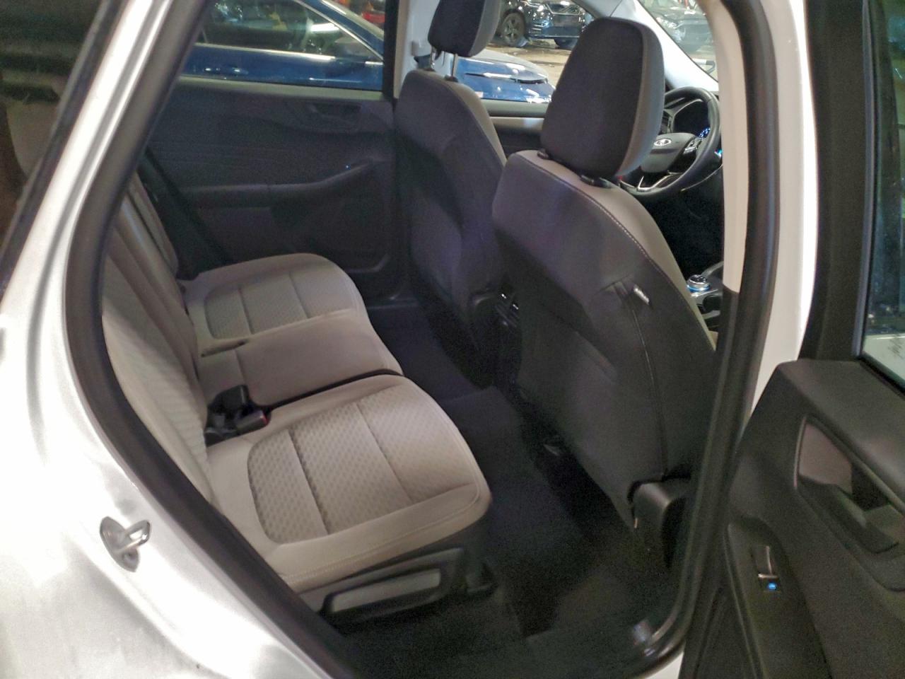 2022 Ford Escape Se VIN: 1FMCU0G69NUB67058 Lot: 92685615