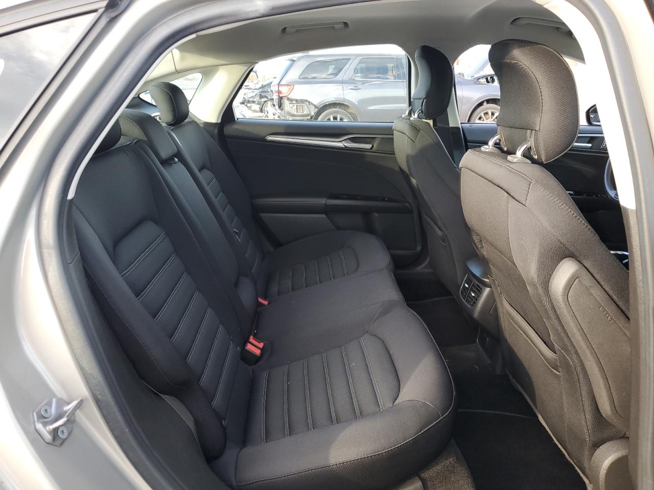 2015 Ford Fusion Se VIN: 3FA6P0HD9FR150040 Lot: 91448295