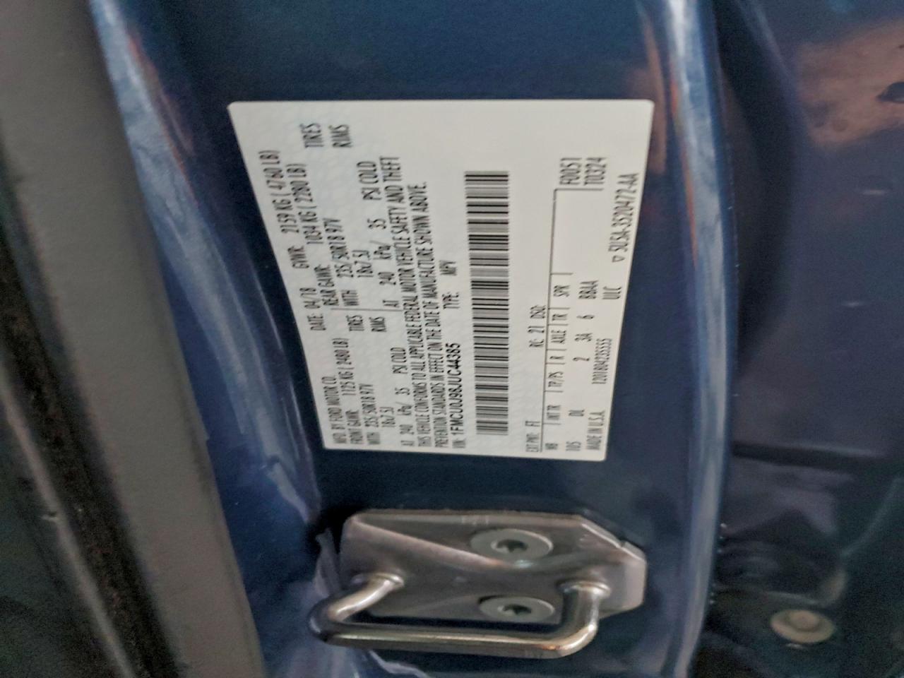 2018 Ford Escape Titanium VIN: 1FMCU0J98JUC44385 Lot: 94054125