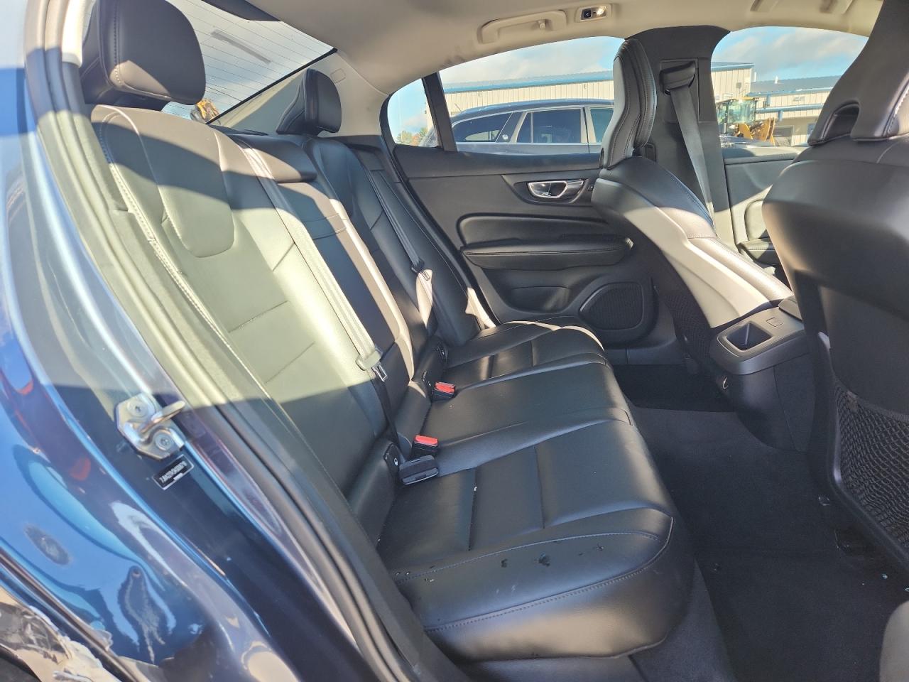 2019 Volvo S60 T6 Momentum VIN: 7JRA22TK5KG006718 Lot: 90376925