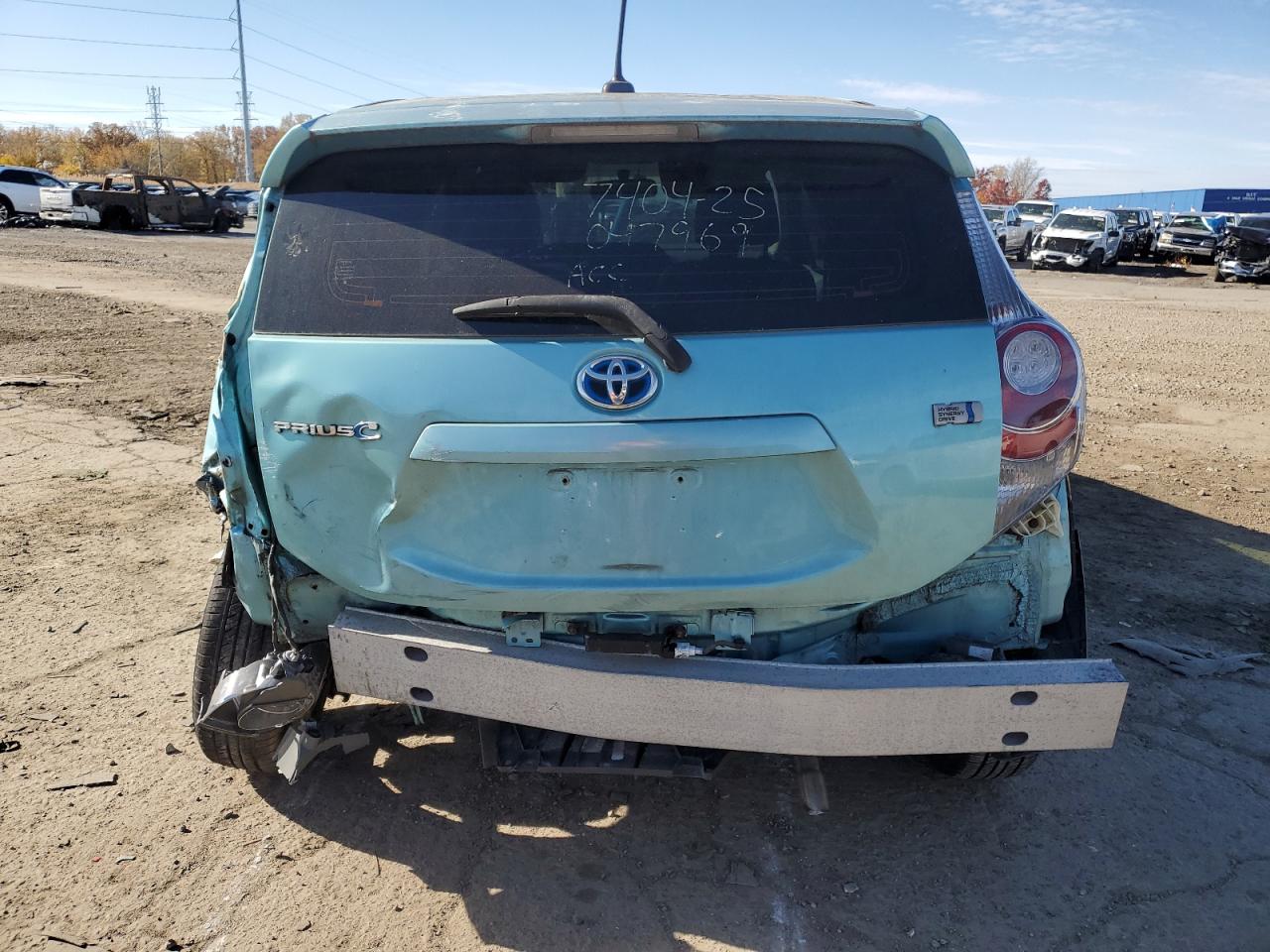 2013 Toyota Prius C VIN: JTDKDTB30D1047969 Lot: 91309595
