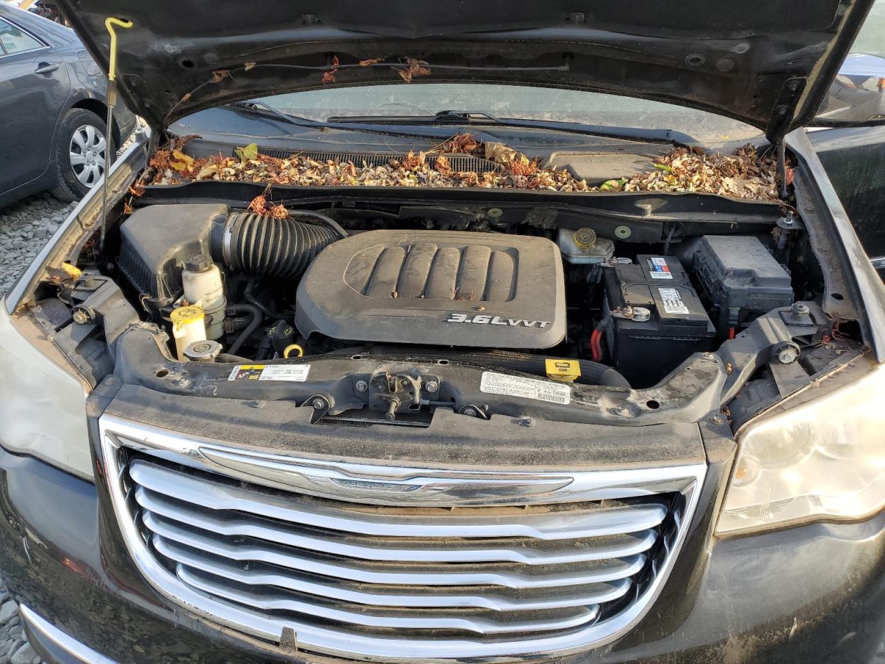 2013 Chrysler Town & Country Touring L VIN: 2C4RC1CG7DR659895 Lot: 92817865