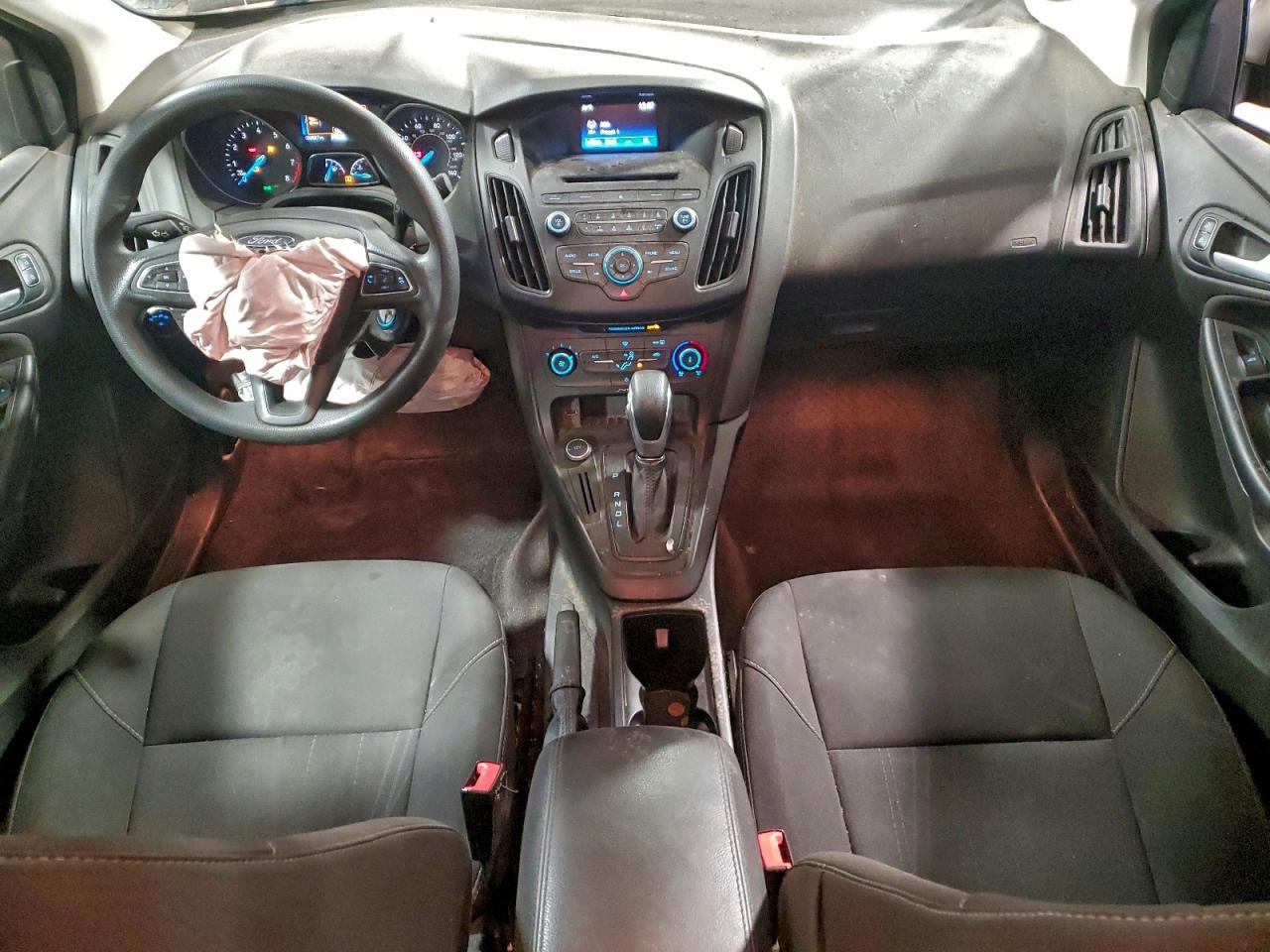 2017 Ford Focus Se VIN: 1FADP3F27HL315367 Lot: 93522605