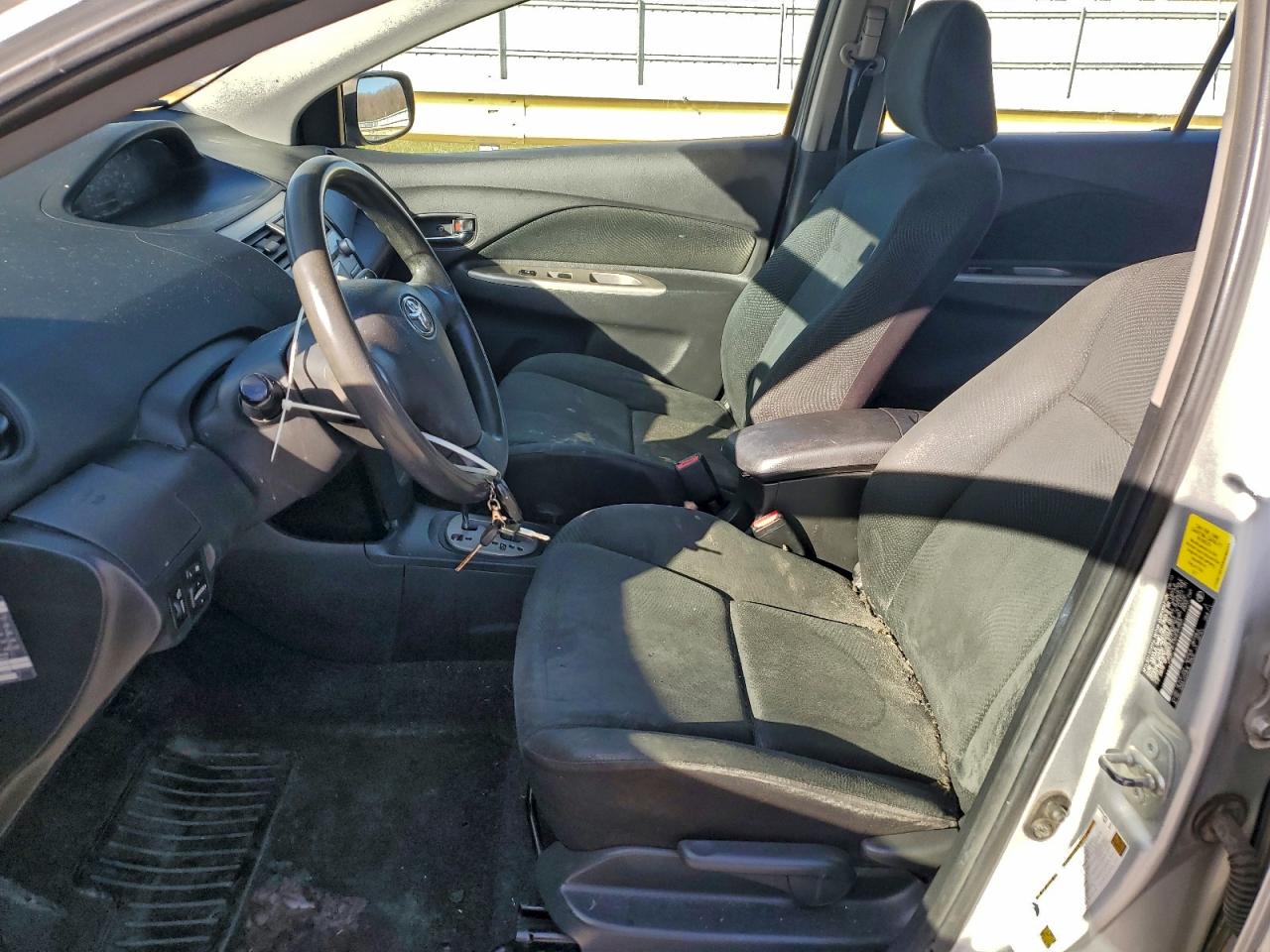 2011 Toyota Yaris VIN: JTDBT4K33B4080565 Lot: 94414505