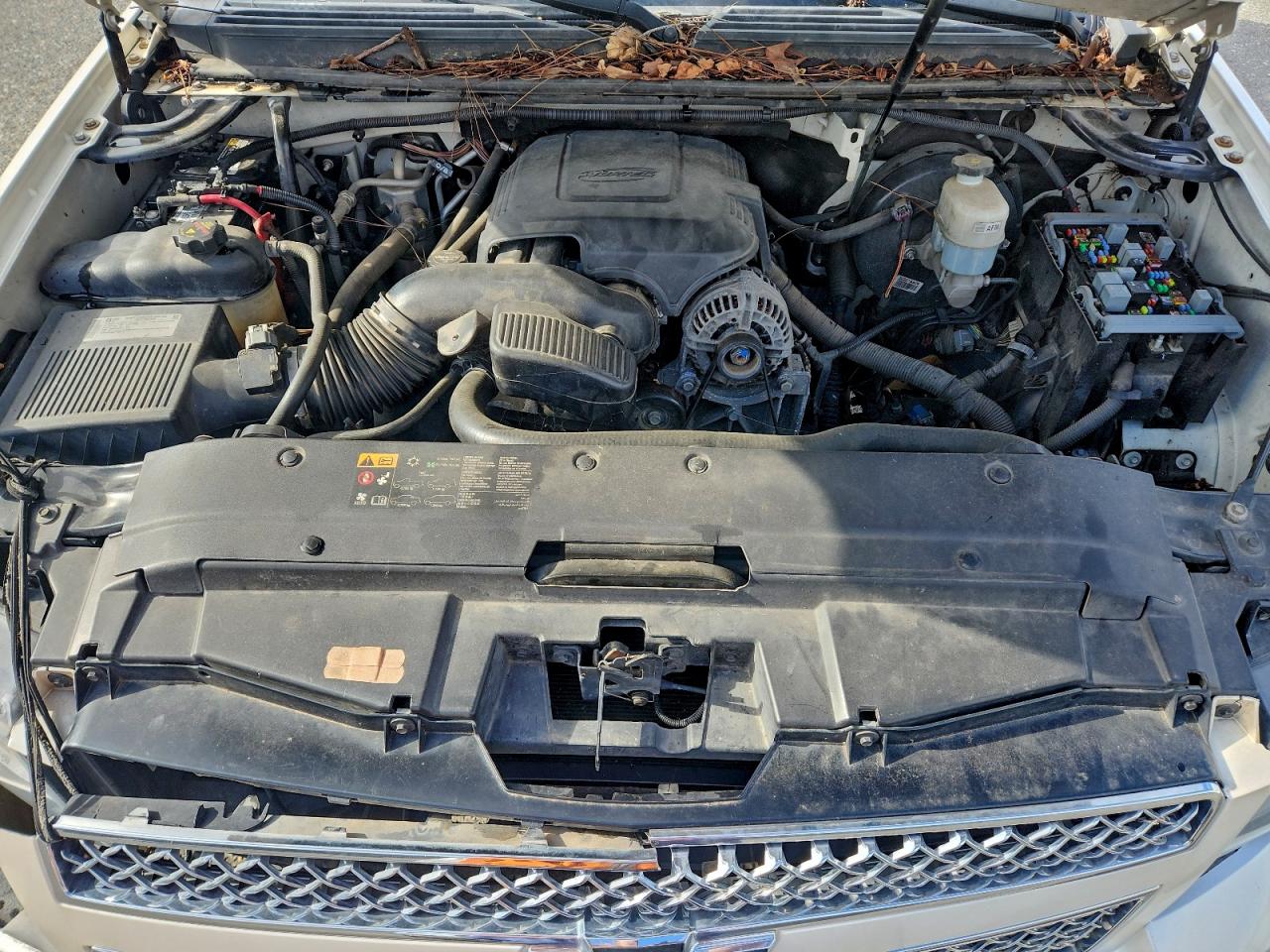 2013 Chevrolet Suburban C1500 Ltz VIN: 1GNSCKE05DR364086 Lot: 93986465