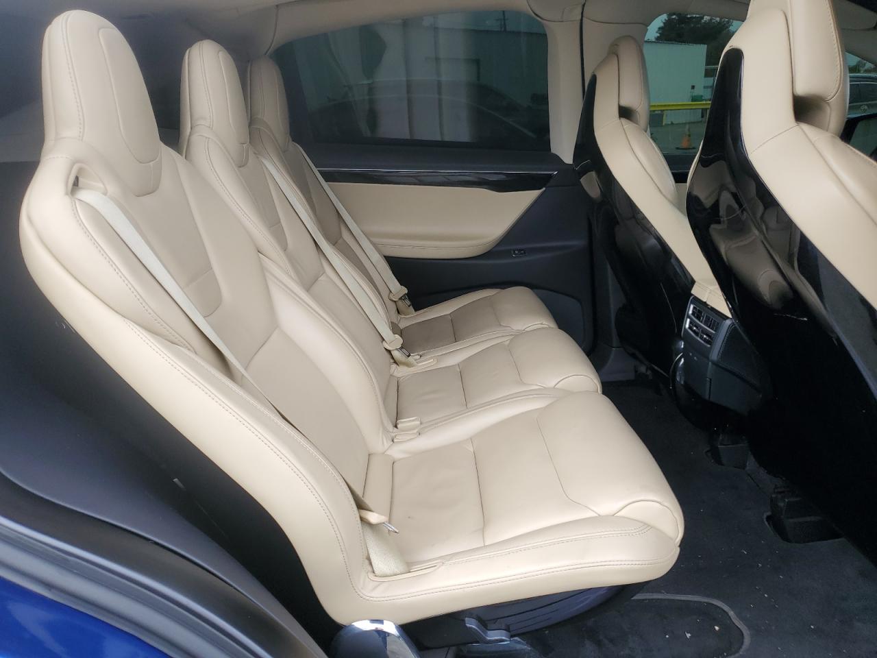 2016 Tesla Model X VIN: 5YJXCAE23GF002780 Lot: 93661235