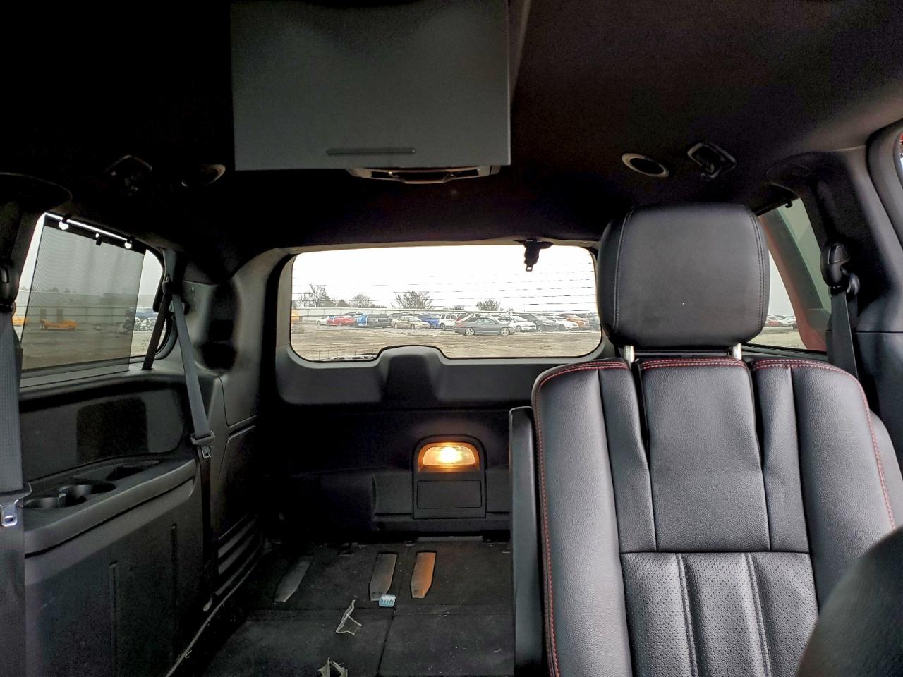 2015 Dodge Grand Caravan R/T VIN: 2C4RDGEG2FR687183 Lot: 93963245