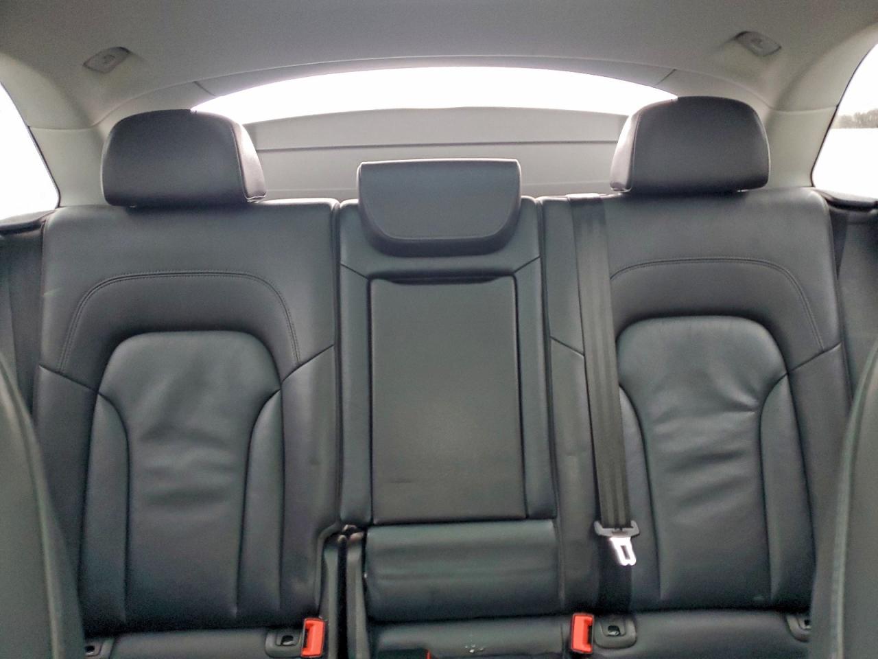 2017 Audi Q5 Premium VIN: WA1C2AFP1HA053758 Lot: 93582315